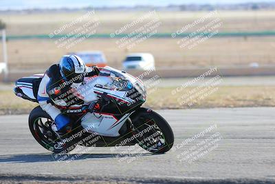 media/Feb-05-2023-Classic Track Day (Sun) [[c35aca4a42]]/Group 2/session 4 turn 4/